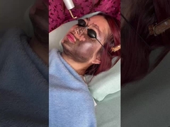 لیفت صورت 585nm 650nm دستگاه لیزر پیکوسکن 500ps 750ps 2000ps